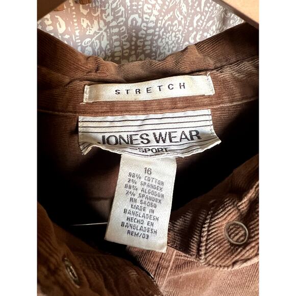 Vintage 90s Jones Wear Brown Retro Corduroy Button Up Jacket Blouse - Picture 10 of 10